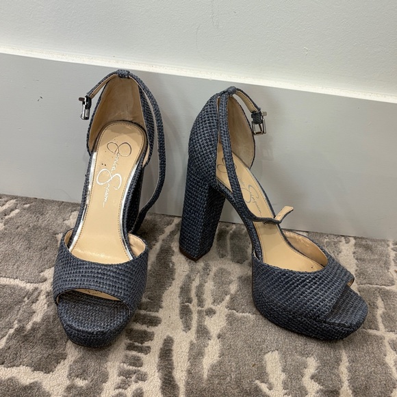 Jessica Simpson platform Rafia heels - Picture 1 of 5
